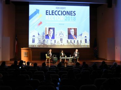 El encuentro contó con una amplia participación de la comunidad de la Facultad de Medicina.