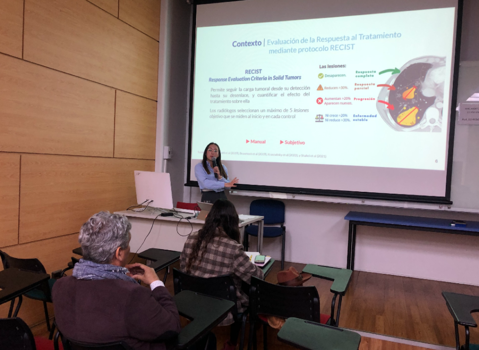 Los resultados del proyecto fueron presentados por Constanza Vásquez, Magíster en Ciencias de la Computación de la Universidad de Concepción e integrante del CIMT. 