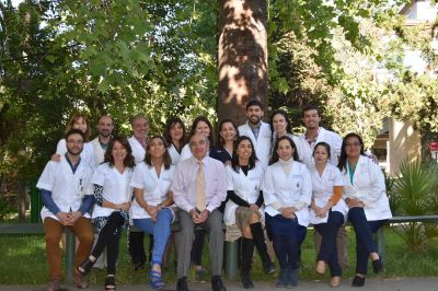 El doctor Fernando Cassorla y el Programa de Endocrinología Pediátrica del Instituto de Investigaciones Materno Infantil de la Facultad de Medicina. 