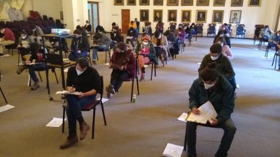 La generación 2020 de médicos de la Universidad de Chile alcanzó resultados de excelencia en el examen Eunacom