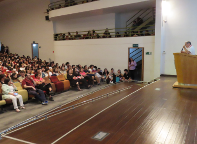 El doctor Miguel O'Ryan dijo que los MIIM son "una experiencia formadora única; ninguna otra universidad tiene la posibilidad y la capacidad de reunir a tal potencia de juventud para que interactúe en un proceso docente para aprender a trabajar en equipo"