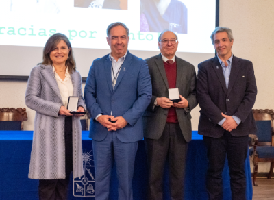 Doctores María Angélica Palomino, Miguel O'Ryan, Marcelo Wolff y Juan Pablo Torres. 