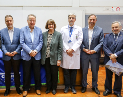 Decano Facultad de Ciencias, prof. Pablo Richter; decano FCFM, prof. Francisco Martínez; rectora, prof. dra Rosa Devés; dr. Eduardo Tobar, director HCUCH; decano Fac. de Medicina, dr. Miguel O'Ryan y decano Fac. Derecho, prof. Pablo Ruiz Tagle. 