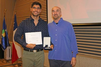 Sebastián García y el Prof. Brian Townley.