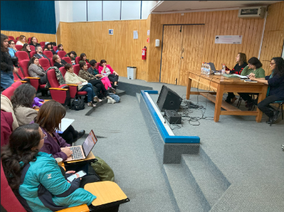 Con el Panel: “Investigación en archivos de/sobre mujeres: temas y problemas”