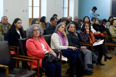 La Beca MIE está dirigida a estudiantes que ingresan a la Universidad por una vía especial y se enmarca en los lineamientos estratégicos y en el Modelo Educativo UCH, que establece la promoción de la equidad y la inclusión en el ámbito de la internacionalización.