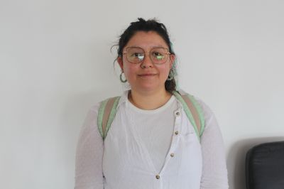 Carla Morales Guzmán, estudiante del Doctorado de Nutrición y Alimentos y docente universitaria, indicó que “siento que el taller fue muy cortito y me deja con la sensación de que todavía hay un mundo por descubrir en términos de escritura".