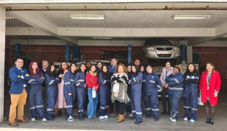 Delegación de "Mecánicas en Acción" de Temuco