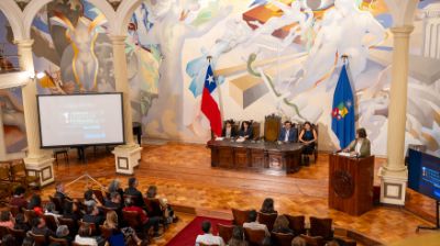 El II Congreso de Educación y Pedagogía de la U. de Chile se llevará a cabo del 15 al 17 de enero de 2025 en Casa Central.