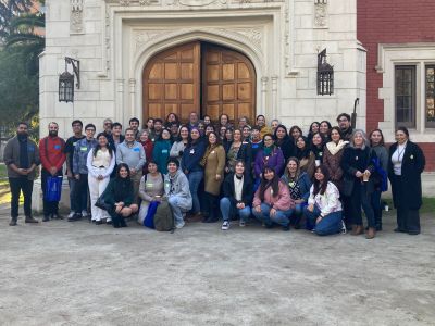 Para la directora del Departamento de Pregrado, Leonor Armanet, la jornada fue “un espacio de reflexión y análisis profundo, donde la experiencia de cada una de las partes se pone en la mesa y confluye".