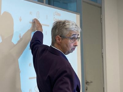 La visita de la académica fue una iniciativa del proyecto Fondecyt de Iniciación 11230181 "Ciudadanía transmitida en la clase de Historia".