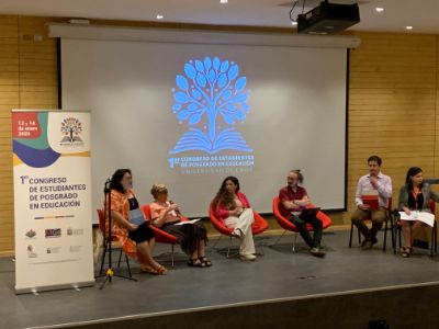 Tras el saludo de apertura, se dio paso a la mesa de discusión “Articulación entre la escuela y el posgrado como facilitador de la transformación educativa”.