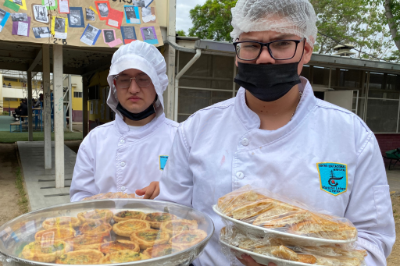 Parte de las preparaciones culinarias que se hicieron con la primera cosecha del huerto. 