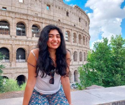 Consuelo Zambra fue parte de la primera generación de la carrera de Licenciatura en Estudios Internacionales.