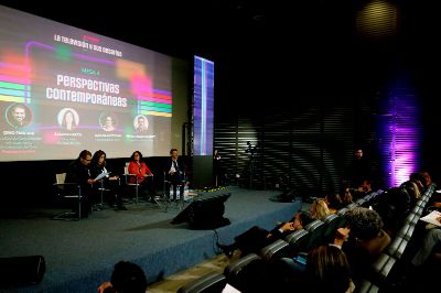 La charla se desarrolló en el marco del Seminario “La televisión y sus desafíos”, organizado por el CNTV y que contó con diversas autoridades.