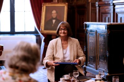 Además de la Rectora Devés y la embajadora El Ghali, en la reunión también participó la consejera de la embajadora, Zaynab Haimd, y la Dirección de Relaciones Internacionales de la U. de Chile.