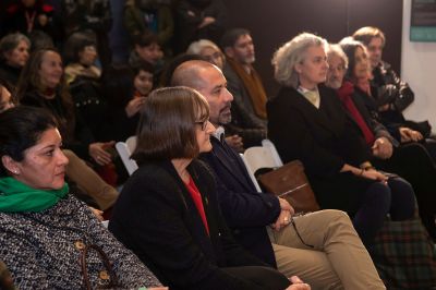 “Rescatamos en esta historia (...) la frescura, vitalismo y profundidad de su trabajo actual, en un diálogo incesante con la pintura pura”, relató la curadora de la exposición, Elisa Cárdenas.