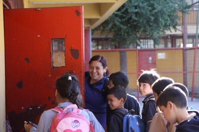 Este lunes 3 de marzo se dio el inicio oficial al año académico 2025, donde se espera que 3 millones de estudiantes retornen a clases durante marzo.