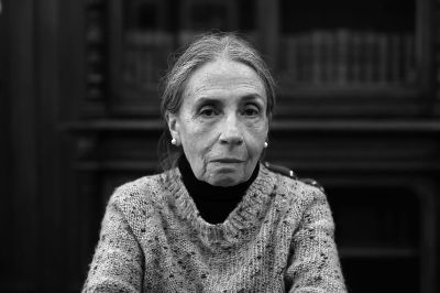 Elvira Hernández obtuvo el Premio Nacional de Literatura 2024.