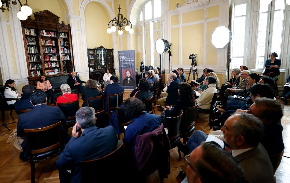 “Andrés Bello: Jurista, Senador e Intelectual” fue el nombre de la jornada de reflexión y conmemoración que se extendió durante todo el día.