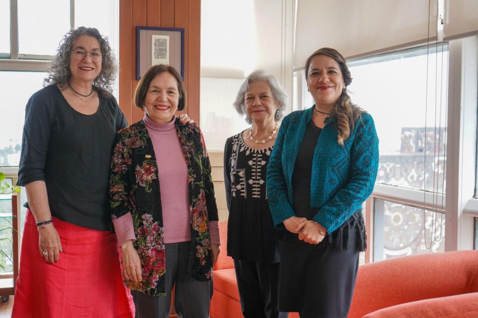 la directora de Igualdad de Género de la UCHILE Carmen Andrade Lara, y la coordinadora para la Igualdad de Género de la UNAM, Norma Blázquez Graf, sostuvieron una reunión de trabajo