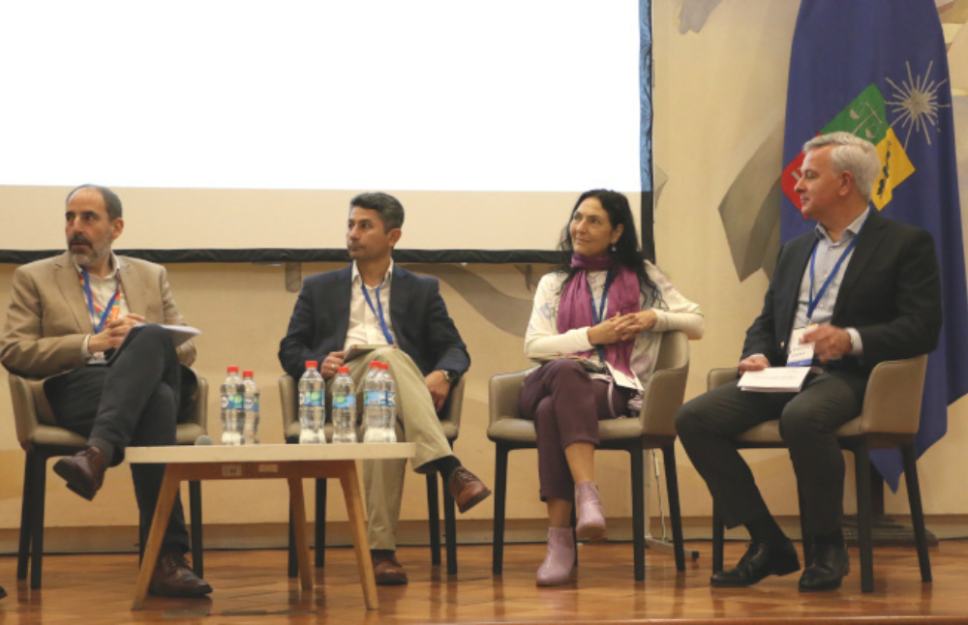 De izquierda a derecha: Felipe Lagno, Rodrigo Cortés, Helen Ipinza y Francisco Lozano