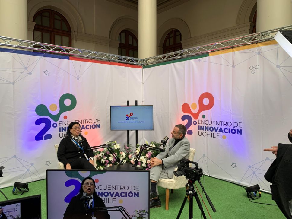 La Facultad de Ciencias Sociales formó parte del II Encuentro de Innovación U. de Chile