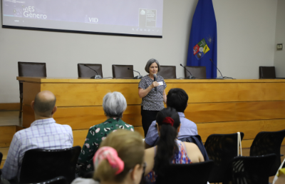 Respecto a las proyecciones, la directora del Proyecto InES y académica de la Facultad de Ciencias Sociales, Roxana Pey, mencionó que “la perspectiva de género en el quehacer universitario busca generar y transmitir conocimientos que impacten a la sociedad