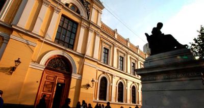 Este lunes la Presidenta Bachelet anunció que la Universidad de Chile será la institución tutora de las nuevas universidades estatales regionales.