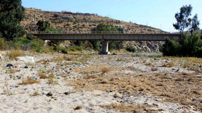 Debido a los efectos del cambio climático el profesor Santibáñez alerta que habrá menos agua disponible.