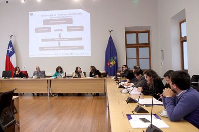 Directores y vicerrectores académicos de diferentes universidades llegaron hasta la Casa Central para participar del encuentro fundacional de la Red de Pregrado.