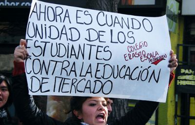 El movimiento secundario logró que las protestas se generalizaron en el país durante 2006, logrando exitosas convocatorias a paros nacionales y tomas masivas de establecimientos.