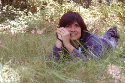 Es la primera mujer en recibir este reconocimiento de la Sociedad de Ecología de Chile.