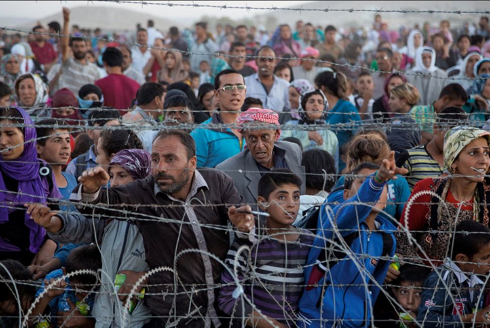 La situación de los refugiados ha causado polémica en la Unión Europea, donde partidos políticos como "Alternativa para Alemania" han ganado espacio con un discurso anti inmigración.