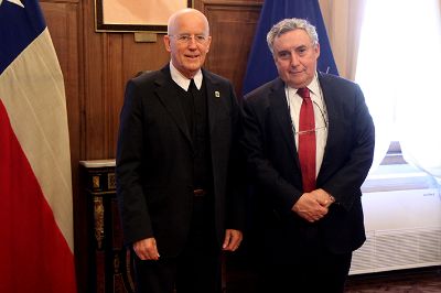 El vicecanciller Bray y el Rector Ennio Vivaldi, tras las conversaciones entre los dos planteles