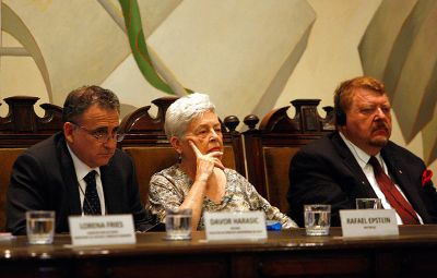 La ceremonia se realizó en el inicio de la VII Conferencia Internacional de Educación en Derechos Humanos.