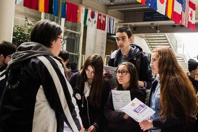 Stands de información de carreras, beneficios, actividades extracurriculares y un programa cultural estarán a disposición de los visitantes 