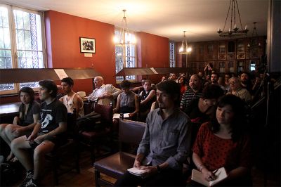 La actividad se enmarca en los encuentros "Diálogos en torno al Archivo" organizados por el Archivo Andrés Bello.