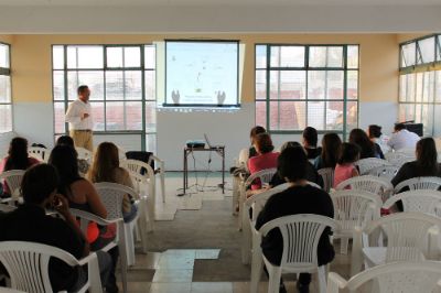 Primera sesión de la Escuela para Padres