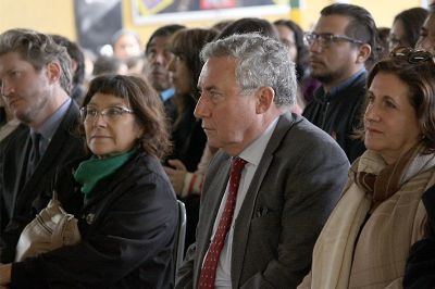 El Rector Ennio Vivaldi destacó el compromiso de la Universidad de Chile con la educación artística y las pedagogías.