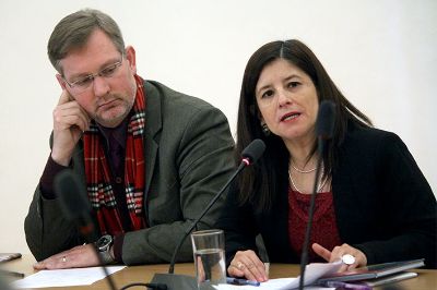 "El problema no terminó con la muerte de Schäfer", manifestó Winfried Hempel, abogado de las víctimas alemanas, junto a la abogada de las víctimas chilenas, Magdalena Garcés.