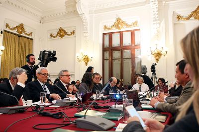 El Rector Aldo Valle hizo hincapié en que las comunidades educativas no aceptarían que el Consejo Universitario fuera meramente consultivo.