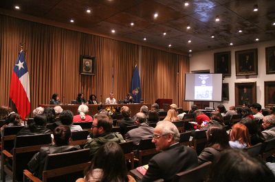 Al lanzamiento asistieron autoridades de ambas casas de estudio, además de integrantes del Comité Marta Brunet de la U. de Chile y estudiantes y lectores de la escritora.