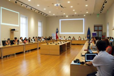 La Sala Valentín Letelier recibió a los asistentes.