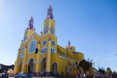 La Catedral de castro fue diseñada en Santiago para ser realizada en albañilería pero se construyó en madera, como explicó el académico Carlos Izquierdo.