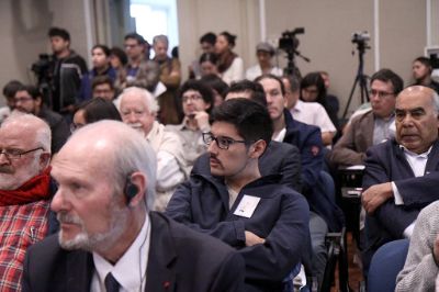 Estudiantes, académicos y público general fueron parte de la inauguración de este encuentro que es abierto y gratuito a todo público.