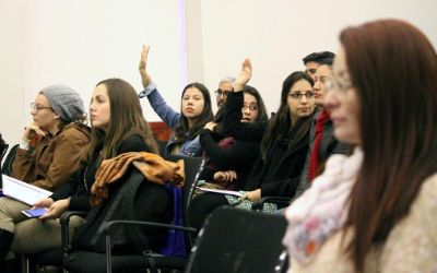 Durante la jornada, estudiantes internacionales de diversos programas intercambiaron perspectivas sobre oportunidades e inquietudes asociadas a los programas de formación en este nivel.