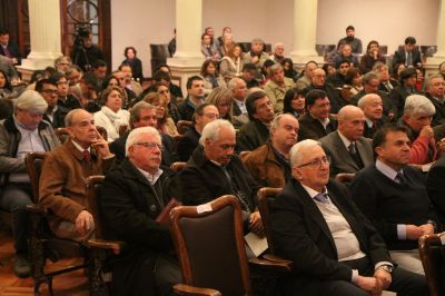 Participaron académicos, representantes de instituciones ligadas al medio ambiente y estudiantes. 