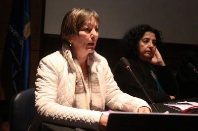 "Si la sociedad es cambiante, es lógico que la educación tenga que cambiar también", dijo Carmen Ulate.