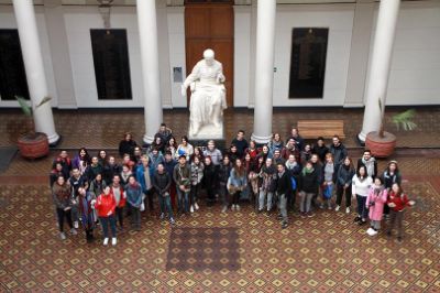 112 estudiantes de diferentes universidades del mundo cursarán este semestre ramos relacionadas a todos los campos del conocimiento en la U. de Chile.